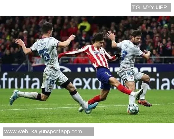 多特蒙德杯赛失利后全力争夺德甲亚军并直通欧冠16强